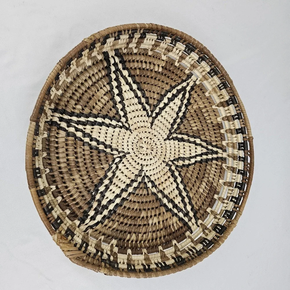 Vintage Starfish Basket Tray Woven Grass Boho African Decor 16